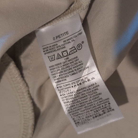 Banana Republic Khaki A-Line Button Down Belted Flounce Skirt - Picture 5 of 8